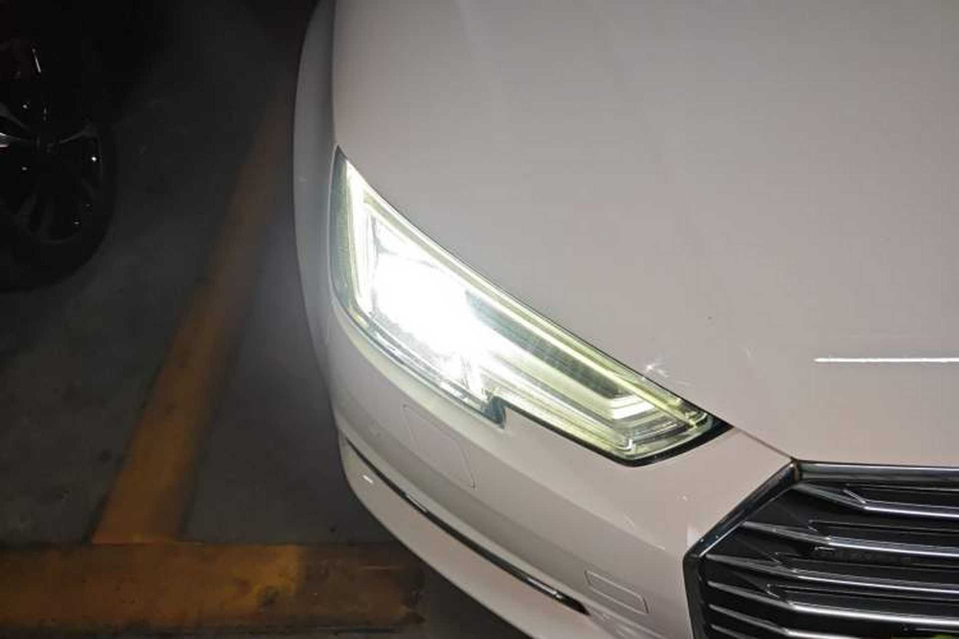 Used Audi A4L 2018 30th Anniversary Edition 40 TFSI Trendy Model Right Front Headlight