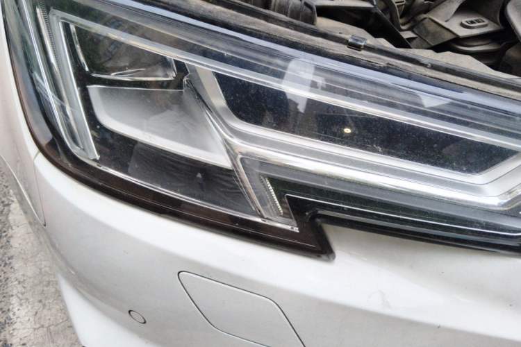 Used Audi A4L 2018 30th Anniversary Edition 40 TFSI Trendy Model Right Front Headlight