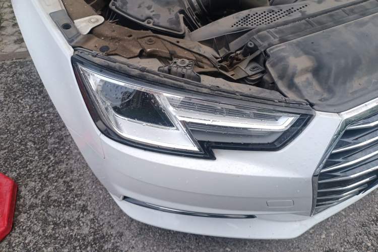 Used Audi A4L 2018 30th Anniversary Edition 30 TFSI Ambition Model Right Front Headlight
