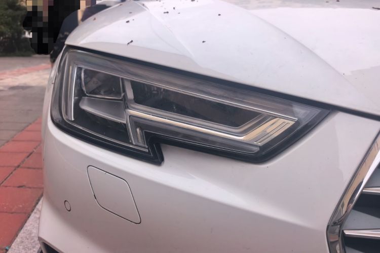 Used Audi A4L 2018 30th Anniversary Edition 40 TFSI Fashion Model Right Front Headlight