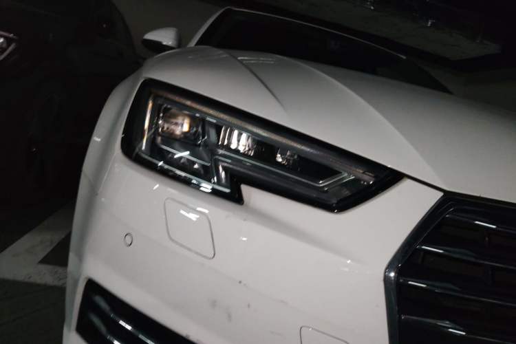 Used Audi A4L 2018 30th Anniversary Edition 40 TFSI Trendy Model Right Front Headlight