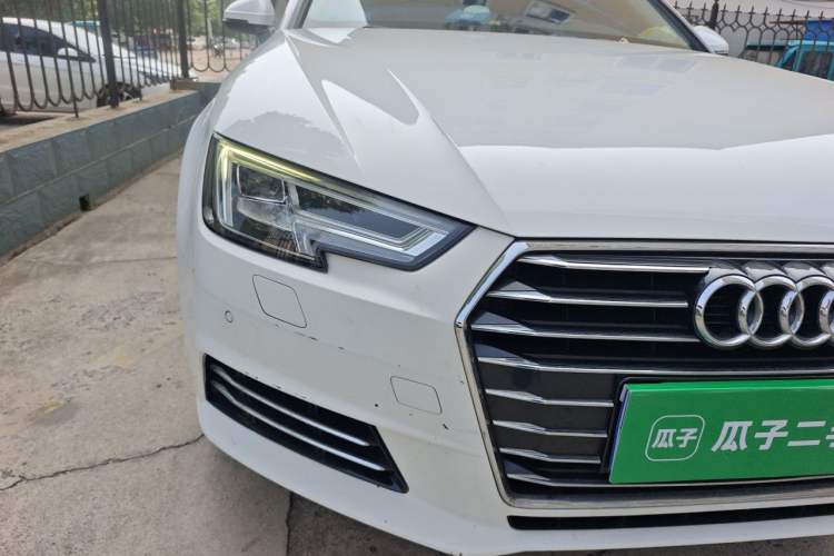 Used Audi A4L 2018 30th Anniversary Edition 40 TFSI Trendy Model Right Front Headlight