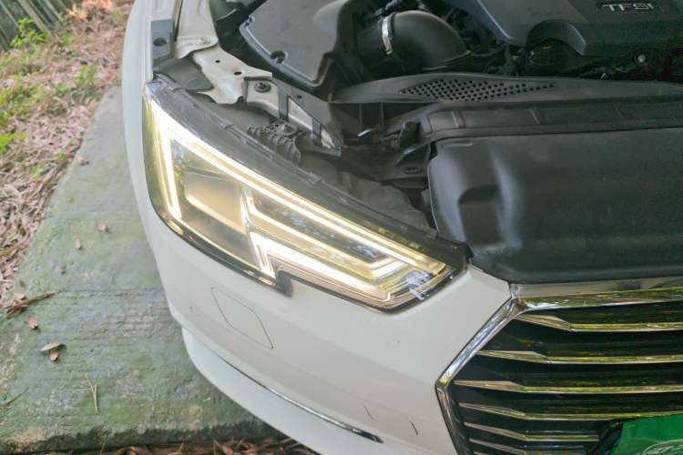 Used Audi A4L 2018 30th Anniversary Edition 40 TFSI Trendy Model Right Front Headlight