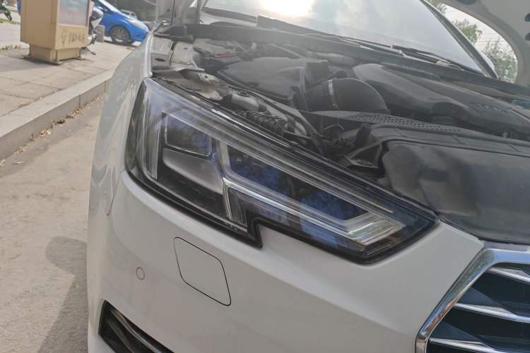 Used Audi A4L 2018 30th Anniversary Edition 40 TFSI Trendy Model Right Front Headlight
