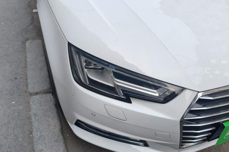 Used Audi A4L 2018 30th Anniversary Edition 40 TFSI Trendy Model Right Front Headlight