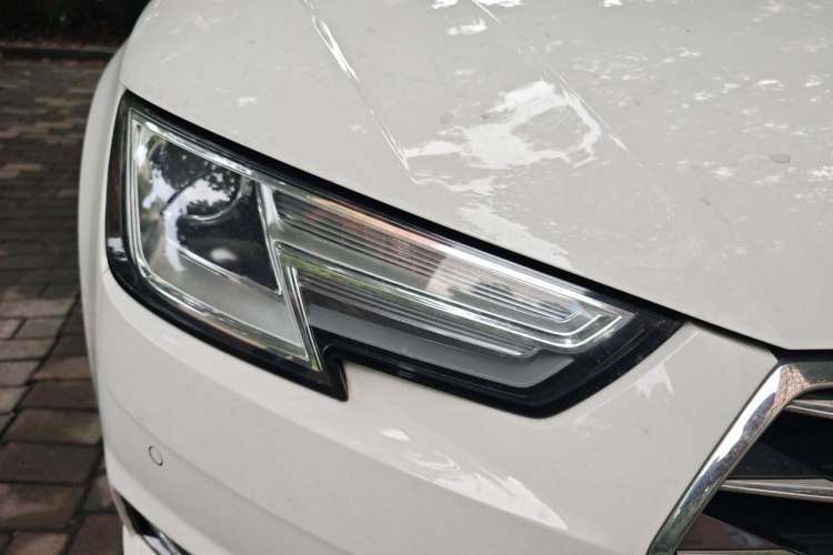 Used Audi A4L 2018 30th Anniversary Edition 40 TFSI Trendy Model Right Front Headlight