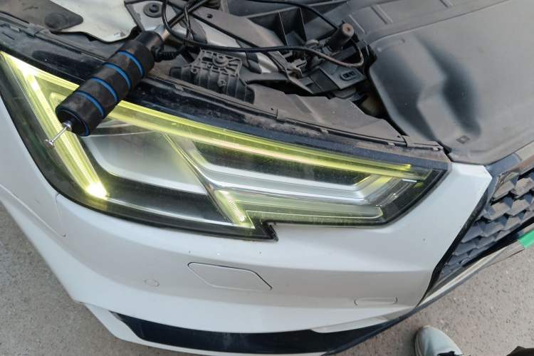 Used Audi A4L 2018 30th Anniversary Edition 40 TFSI Trendy Model Right Front Headlight