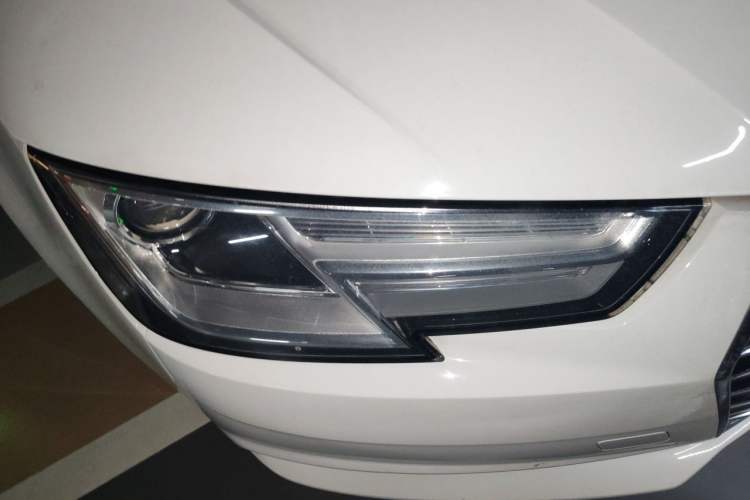 Used Audi A4L 2018 30th Anniversary Edition 30 TFSI Ambition Model Right Front Headlight
