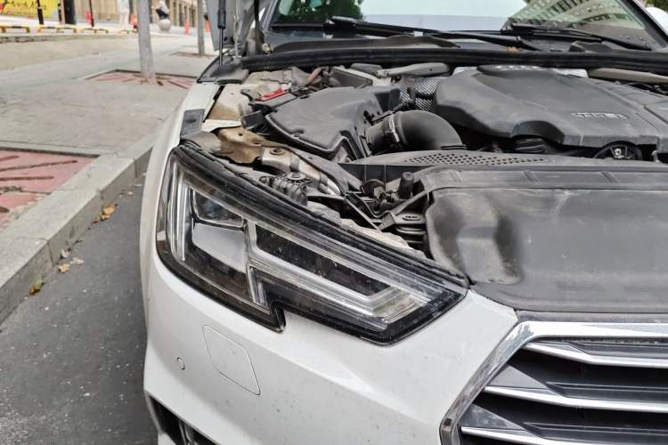 Used Audi A4L 2018 30th Anniversary Edition 40 TFSI Trendy Model Right Front Headlight