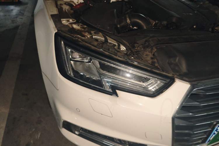 Used Audi A4L 2018 30th Anniversary Edition 40 TFSI Fashion Model Right Front Headlight