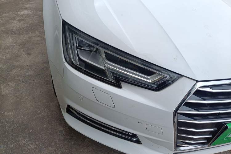 Used Audi A4L 2018 30th Anniversary Edition 40 TFSI Trendy Model Right Front Headlight