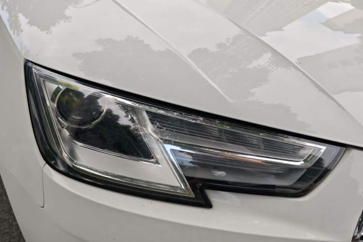 Used Audi A4L 2018 30th Anniversary Edition 40 TFSI Trendy Model Right Front Headlight