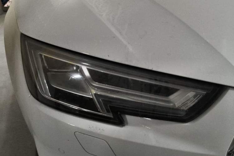 Used Audi A4L 2018 30th Anniversary Edition 40 TFSI Fashion Model Right Front Headlight