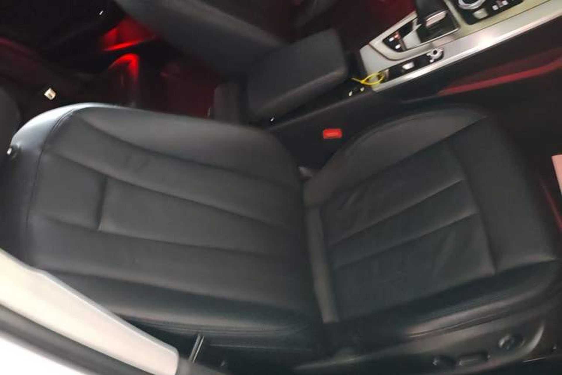 Used Audi A4L 2018 30th Anniversary Edition 40 TFSI Fashion Model Right Front Seat