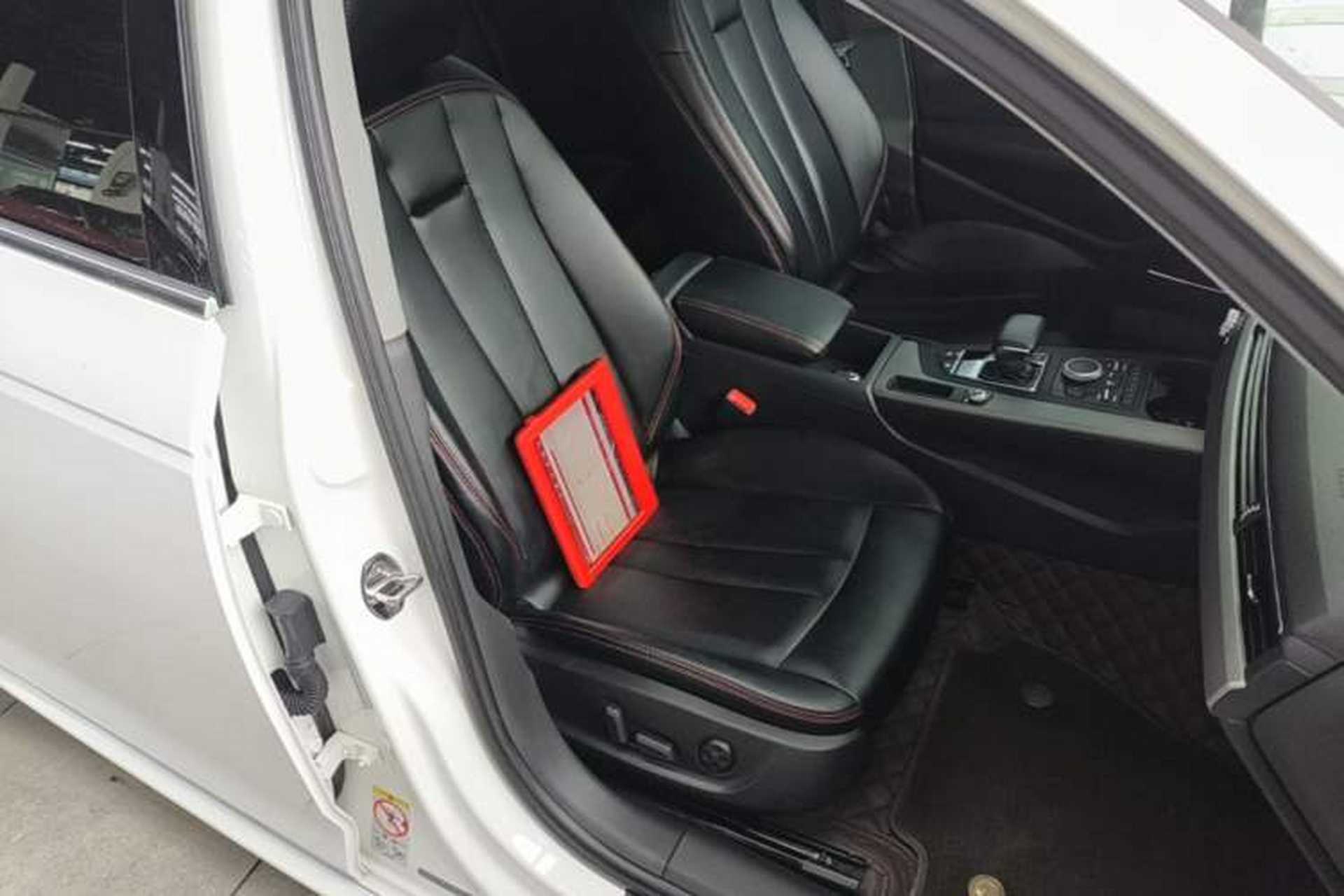 Used Audi A4L 2018 30th Anniversary Edition 40 TFSI Trendy Model Right Front Seat