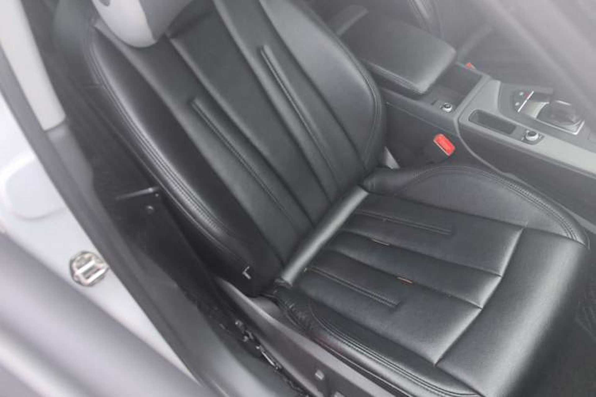 Used Audi A4L 2018 30th Anniversary Edition 40 TFSI Trendy Model Right Front Seat