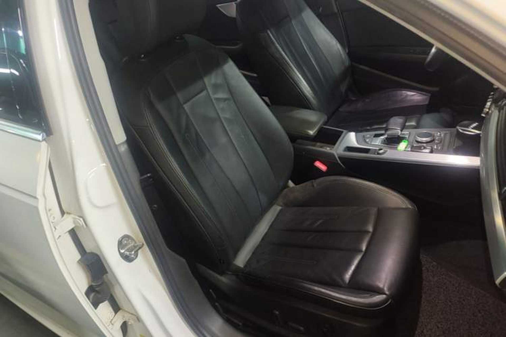 Used Audi A4L 2018 30th Anniversary Edition 40 TFSI Fashion Model Right Front Seat