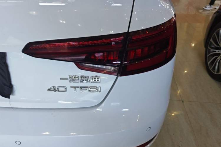 Used Audi A4L 2018 30th Anniversary Edition 40 TFSI Trendy Model Right Rear Taillight