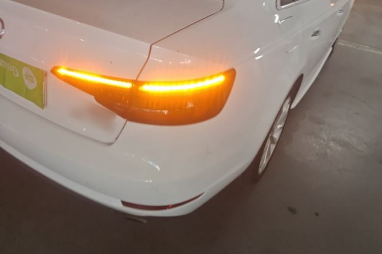 Used Audi A4L 2018 30th Anniversary Edition 40 TFSI Trendy Model Right Rear Taillight