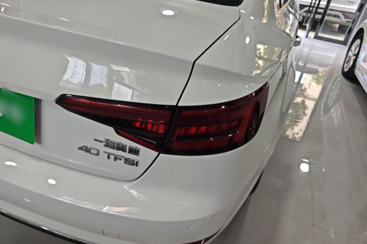 Used Audi A4L 2018 30th Anniversary Edition 40 TFSI Trendy Model Right Rear Taillight