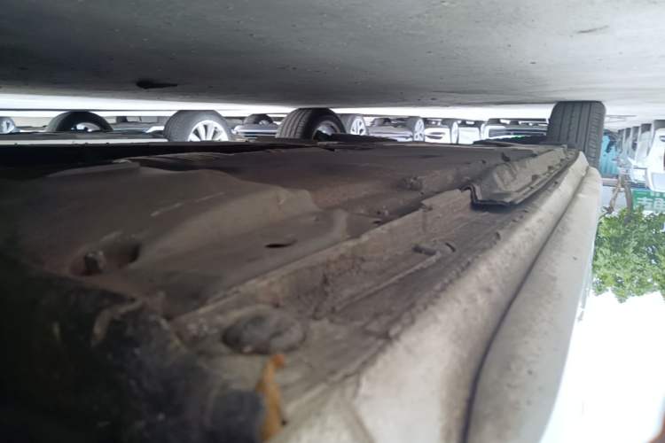 Used Audi A4L 2018 30th Anniversary Edition 40 TFSI Trendy Model Right Side Sill