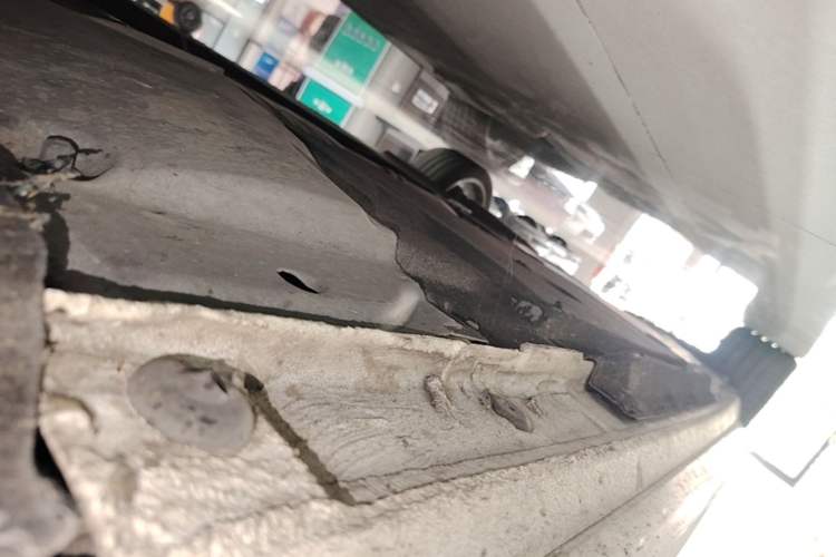 Used Audi A4L 2018 30th Anniversary Edition 40 TFSI Fashion Model Right Side Sill