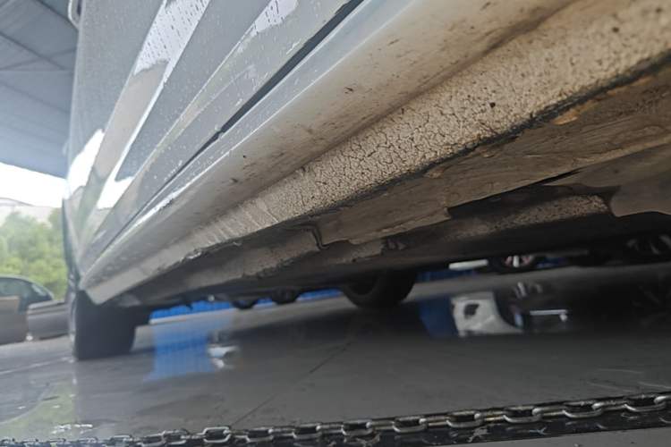 Used Audi A4L 2018 30th Anniversary Edition 40 TFSI Trendy Model Right Side Sill