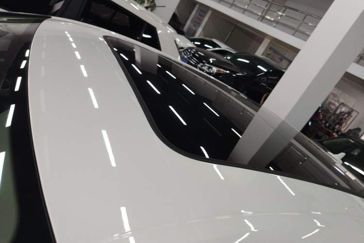 Used Audi A4L 2018 30th Anniversary Edition 40 TFSI Fashion Model Roof