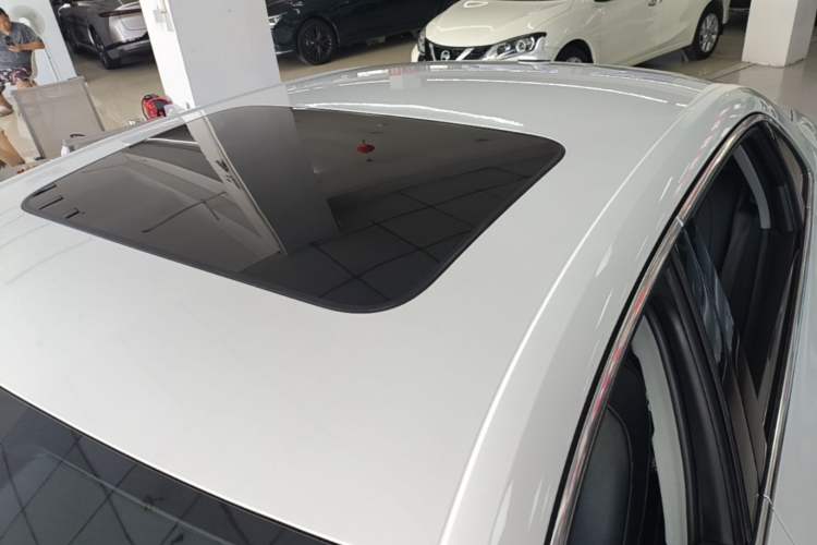 Used Audi A4L 2018 30th Anniversary Edition 40 TFSI Trendy Model Roof