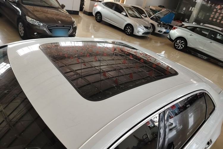 Used Audi A4L 2018 30th Anniversary Edition 40 TFSI Fashion Model Roof