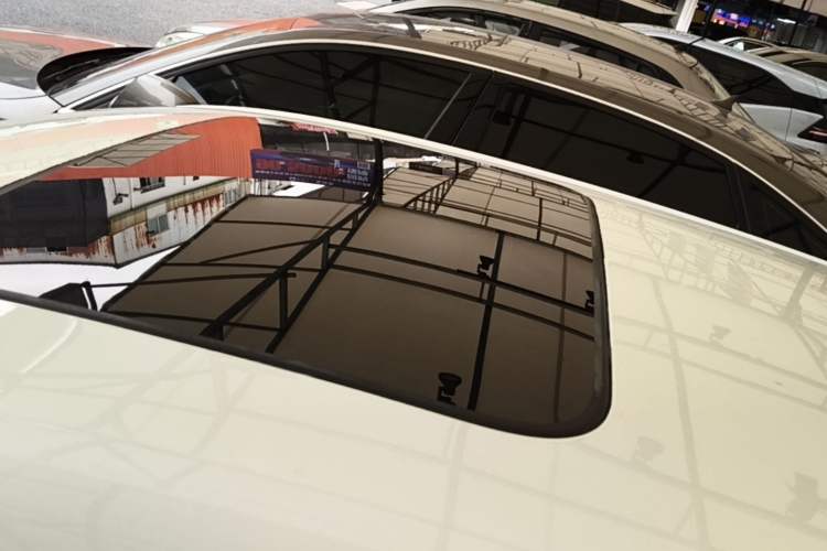 Used Audi A4L 2018 30th Anniversary Edition 40 TFSI Trendy Model Roof