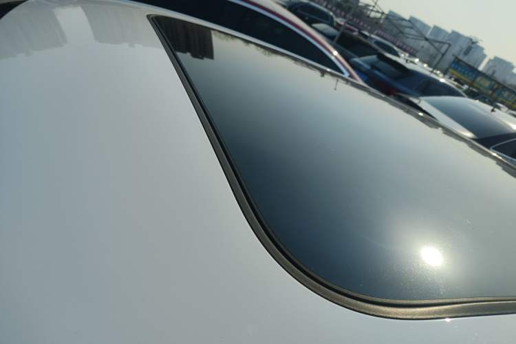 Used Audi A4L 2018 30th Anniversary Edition 40 TFSI Fashion Model Roof