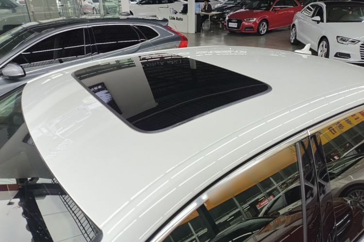 Used Audi A4L 2018 30th Anniversary Edition 40 TFSI Trendy Model Roof