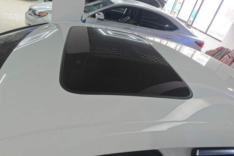Used Audi A4L 2018 30th Anniversary Edition 40 TFSI Trendy Model Roof