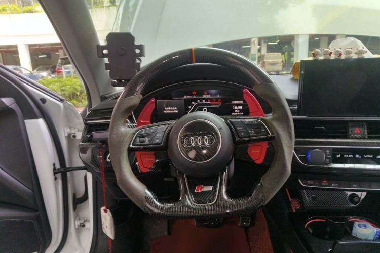 Used Audi A4L 2018 30th Anniversary Edition 40 TFSI Fashion Model Steering Wheel