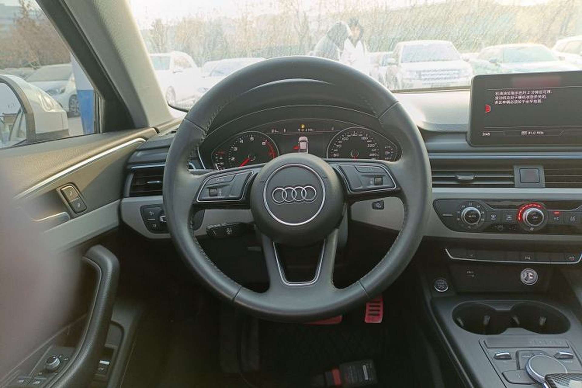 Used Audi A4L 2018 30th Anniversary Edition 40 TFSI Trendy Model Steering Wheel