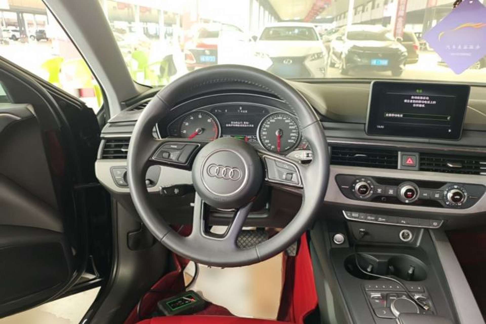 Used Audi A4L 2018 30th Anniversary Edition 40 TFSI Trendy Model Steering Wheel