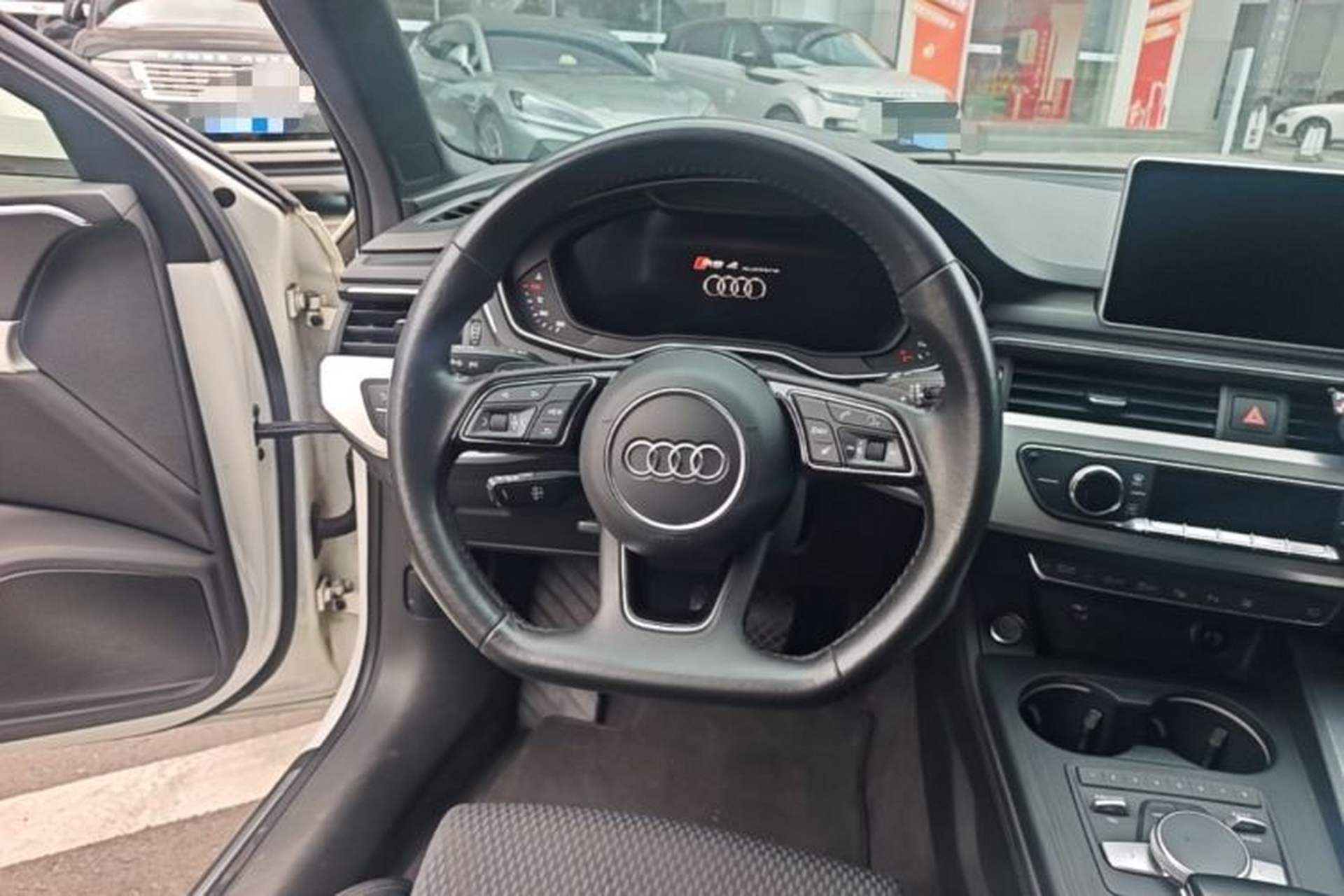 Used Audi A4L 2018 30th Anniversary Edition 40 TFSI Fashion Model Steering Wheel