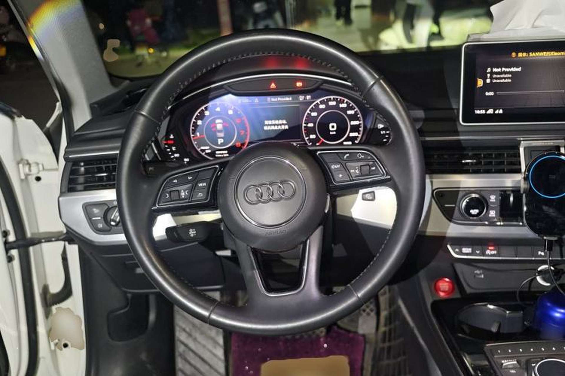 Used Audi A4L 2018 30th Anniversary Edition 40 TFSI Fashion Model Steering Wheel