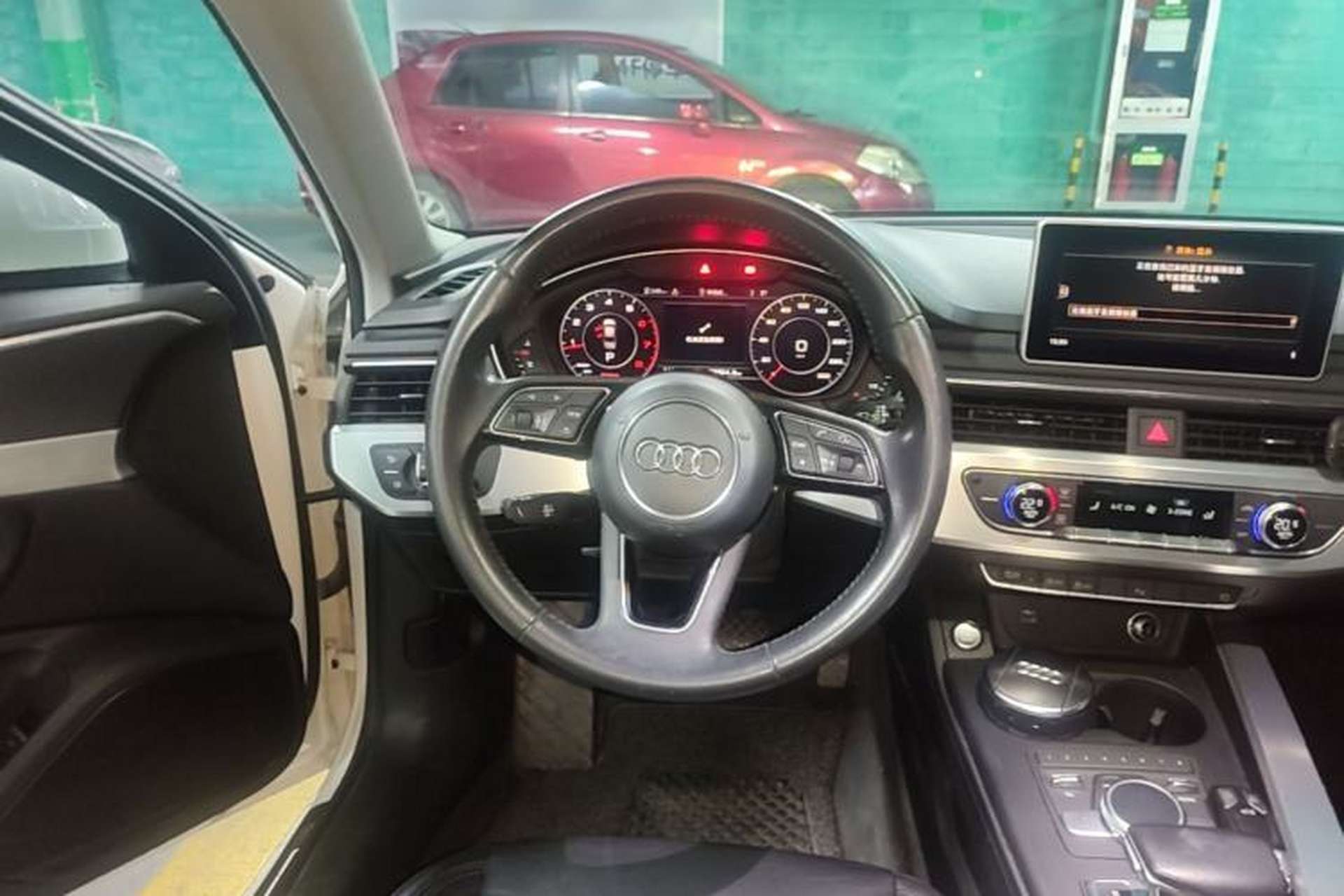 Used Audi A4L 2018 30th Anniversary Edition 40 TFSI Fashion Model Steering Wheel