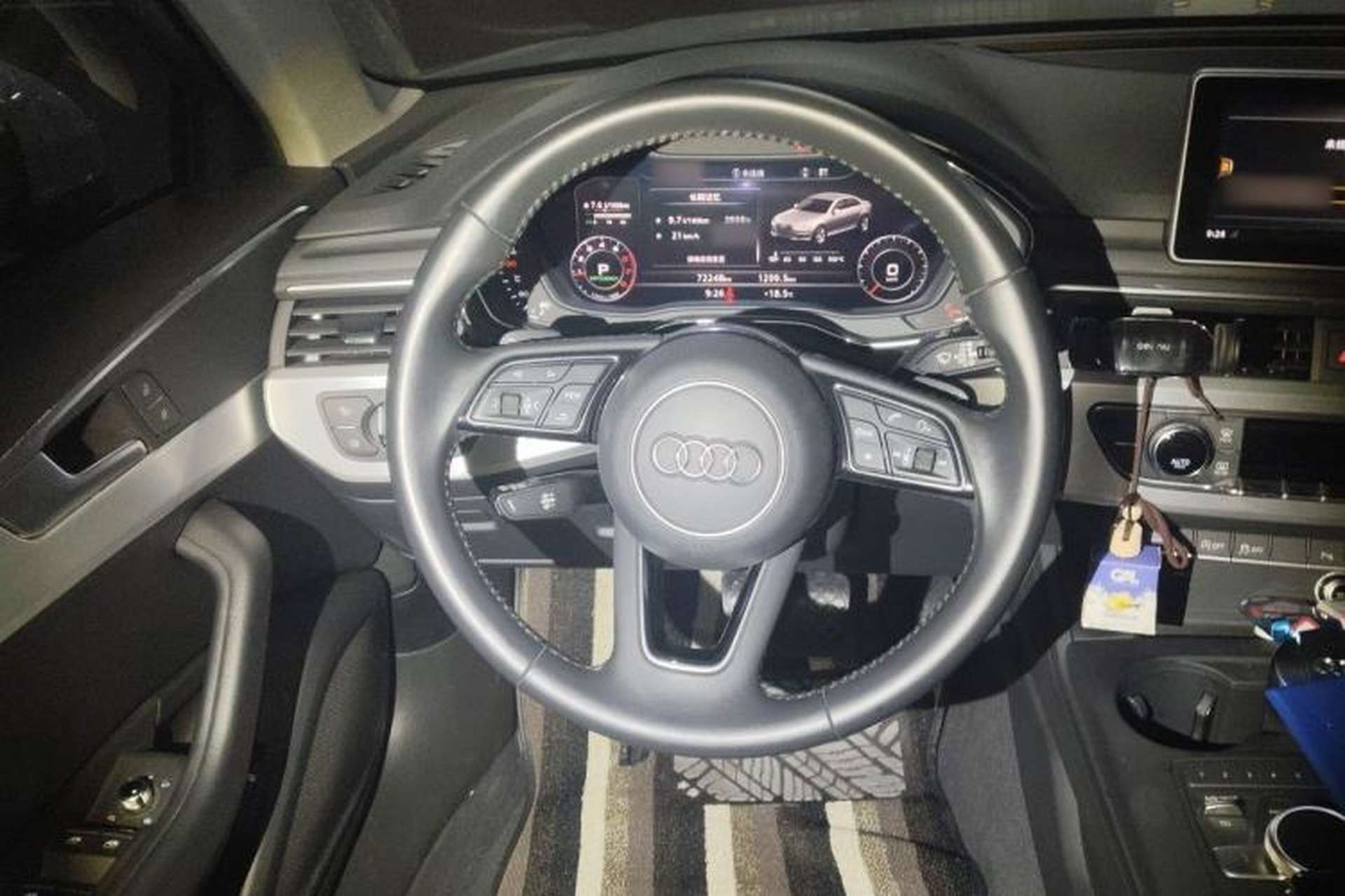 Used Audi A4L 2018 30th Anniversary Edition 40 TFSI Fashion Model Steering Wheel