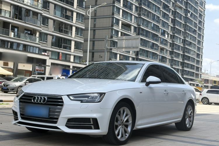 Used Audi A4L 2018 30th Anniversary Edition 40 TFSI Fashion Model Guazi used car, China used car export, Used car for sale, Used  cars, Cheapest cars for sale