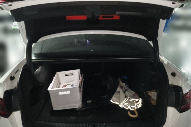 Used Audi A4L 2018 30th Anniversary Edition 40 TFSI Fashion Model Trunk