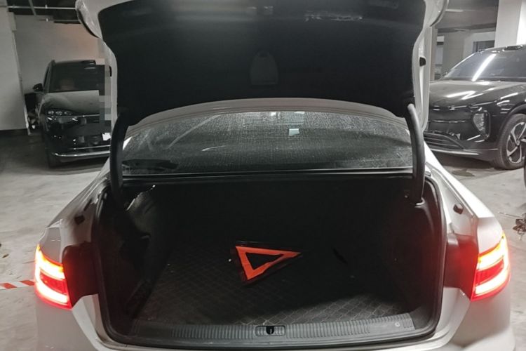 Used Audi A4L 2018 30th Anniversary Edition 40 TFSI Sport Edition Trunk