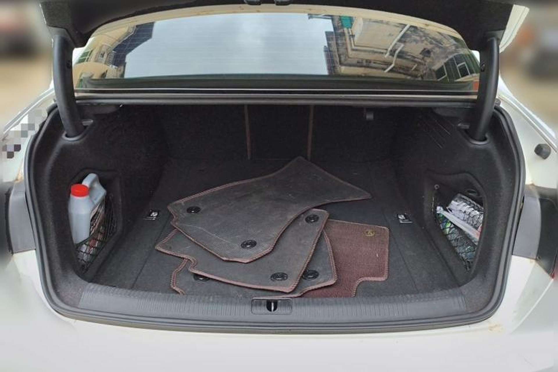 Used Audi A4L 2018 30th Anniversary Edition 40 TFSI Fashion Model Trunk