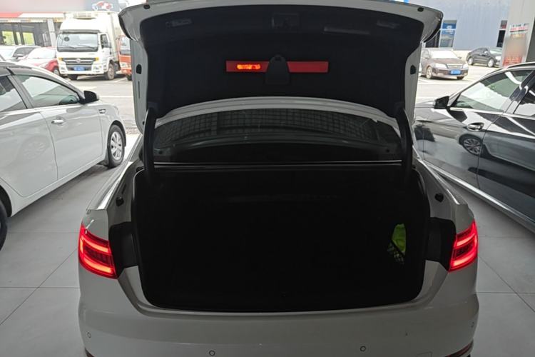 Used Audi A4L 2018 30th Anniversary Edition 40 TFSI Trendy Model Trunk