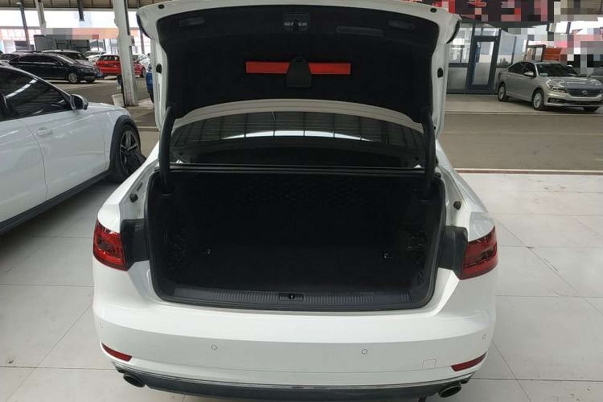 Used Audi A4L 2018 30th Anniversary Edition 40 TFSI Trendy Model Trunk