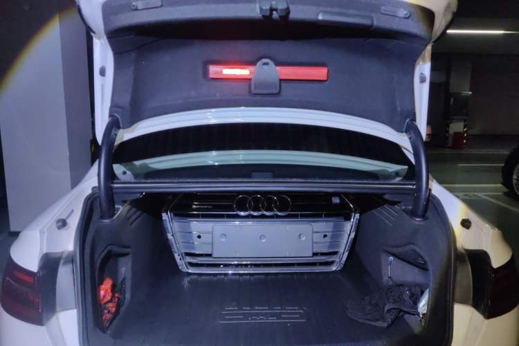 Used Audi A4L 2018 30th Anniversary Edition 45 TFSI quattro Sport model Trunk