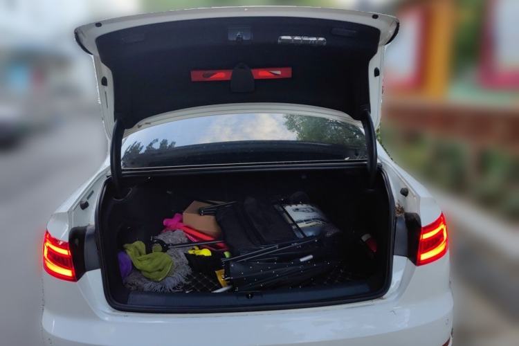 Used Audi A4L 2018 30th Anniversary Edition 40 TFSI Fashion Model Trunk