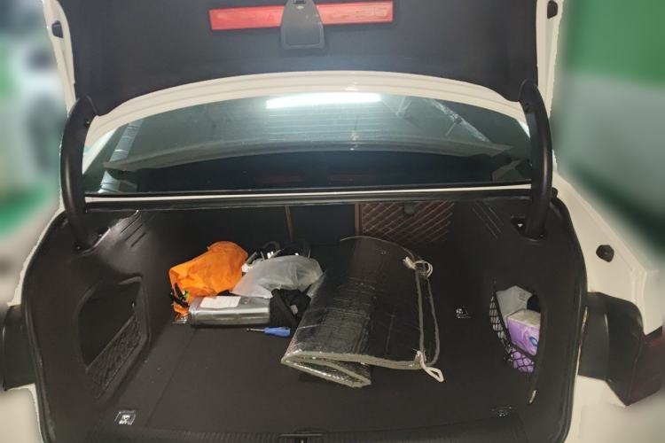 Used Audi A4L 2018 30th Anniversary Edition 40 TFSI Fashion Model Trunk